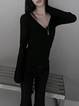 stud wrap v-neck ribbed T
