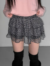 floor leo shorts (2 color)