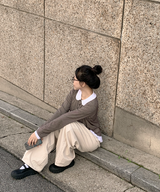 Round collar striped frill T-shirt