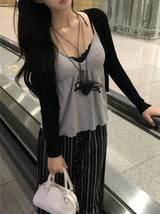 Blair Built-in Bra V-neck Flare Sleeveless Top