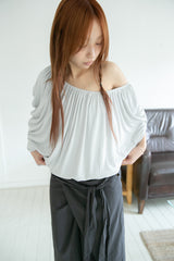 drape unbal off-shoulder top(3colors)
