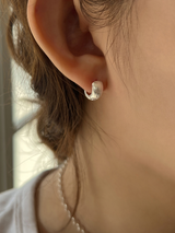 Pale earring (silver)