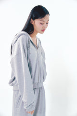 Pearl Hoodie Zip-Up Gray
