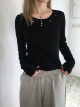 エンドUネックアイレットスタッドクロップTシャツ (6c)
