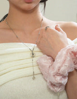 Bloomline Rose Necklace
