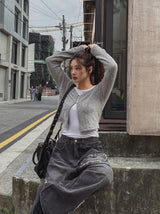 リアモヘアバックルクロップカーディガン