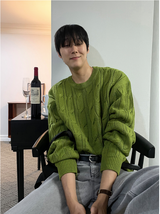 ケーブルコシュハル セミオーバーニット