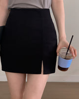 マインスリットミニスカート (With Underpants)