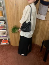 ピムズブラウス