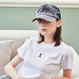 VA 3D Logo Crop T-Shirts / White