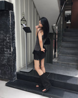 Collar unbalanced top