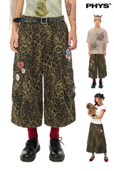 Printed pocket straight-leg shorts
