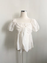 Square puff ribbon blouse