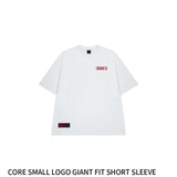 コアスモールロゴジャイアントフィットショートスリーブ White