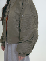 VOLUME SHIRRING MA-1 / KHAKI