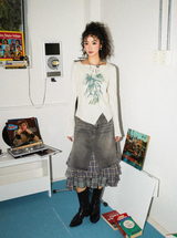 ワンショルダーVネックストライププリンティド長袖Tシャツ