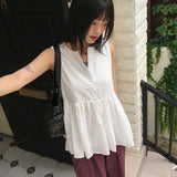 Cordan Punching Flare Button Sleeveless Blouse