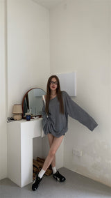 Boxy loose fit unbalanced shoulder long-sleeve T-shirt