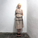 TIED SHIRRING DRESS