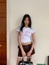 レトロレッドレターショートスリーブTシャツ