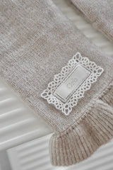 Orb frilly gloves (mute beige)
