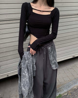 バックルTシャツ