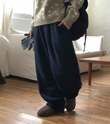 [Unisex] キルケットバンディングリベットブラッシュドトレーニングパンツ