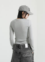 Curve slit ribbed top