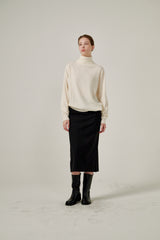 Cashmere turtle neck knit (Beige)