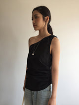 One-shoulder draping blouse (2color)