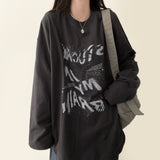 ラフビンテージレタリングルーズフィットロングスリーブTシャツ