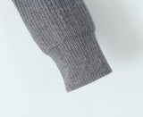 リアルボタン刺繍ニットカーディガン