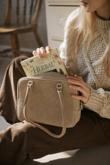 ブローチバッグ SUEDE DUSTY BEIGE