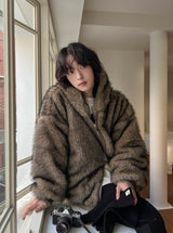 Kuro two way fur hoodie zip-up