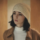 VARZAR Handle Logo Beanie / Ivory