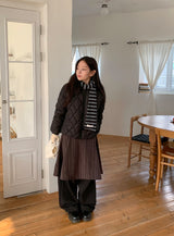 25FW★ [BAONHAUS] Temdi Stripe Pom-Pom Muffler