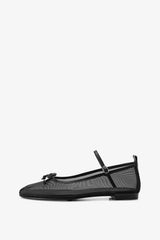 PINTUCK RIBBON FLAT IN BLACK