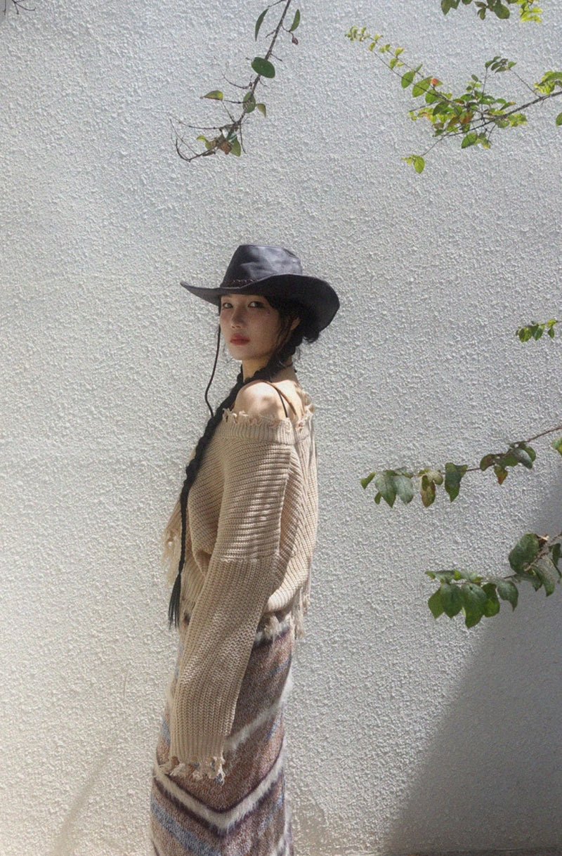 フリンジVネックニットトップ (BEIGE)