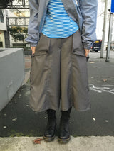 Flare Button Wide Bermuda Pants (3c)