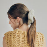 WIDE FUR SCRUNCHIE (KHAKI BEIGE)