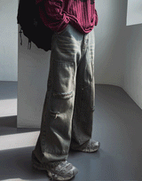 Denti damage brush denim pants