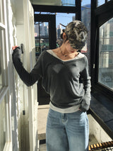 Deep V-neck see-through knit (6c)