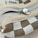 Clam round pencilcase _ Checkerboard mocha