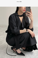 Lien V-Neck Tie Blouse