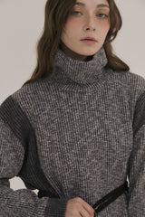 PANEL TURTLENECK PULLOVER [GRAY]