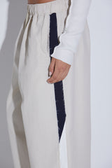 DART TURTLENECK