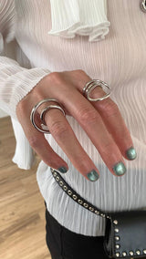 Silver Line N Line ring Set