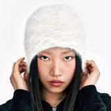 ソフトヘアリーグラデーションビーニー アイボリー & グレー