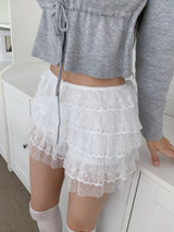 Dream Flare Cancan Lace Frill Shorts (White)