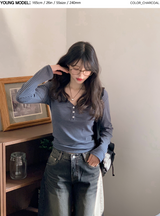 Border Unbalance Button Slim T-shirt (2color)